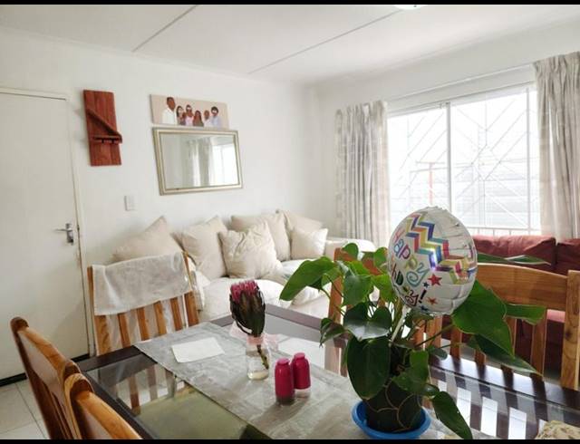 3 BEDROOM TOWNHOUSE FOR SALE IN HAZENDAL